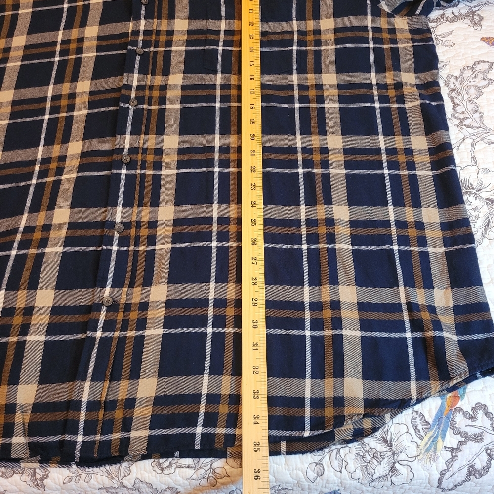 The Foundry Supply Co. Navy and Beige Plaid Long Sleeve Button Up Sz 4XLT - Picture 9 of 11